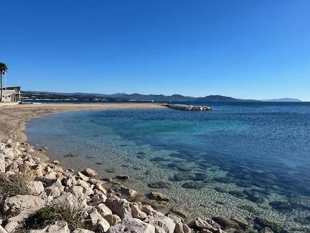 Villa les 3 lumières 8-10 personnes, Clim, piscine à proximité des plages La Ciotat